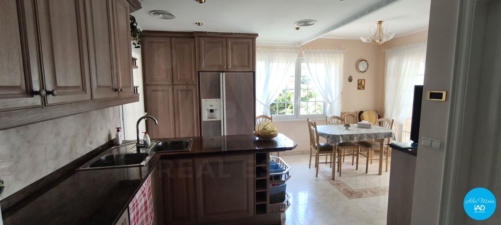 4 sovrum Villa till salu i Sant Jordi d'Alfama med pool garage - 1 400 000 € (Ref: 9993587)
