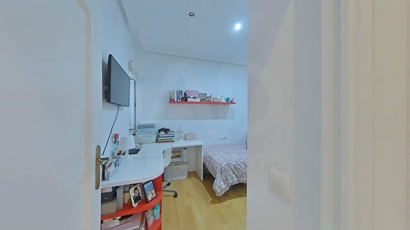 4 soverom Leilighet til salgs i Cadiz by - € 353 000 (Ref: 9993588)