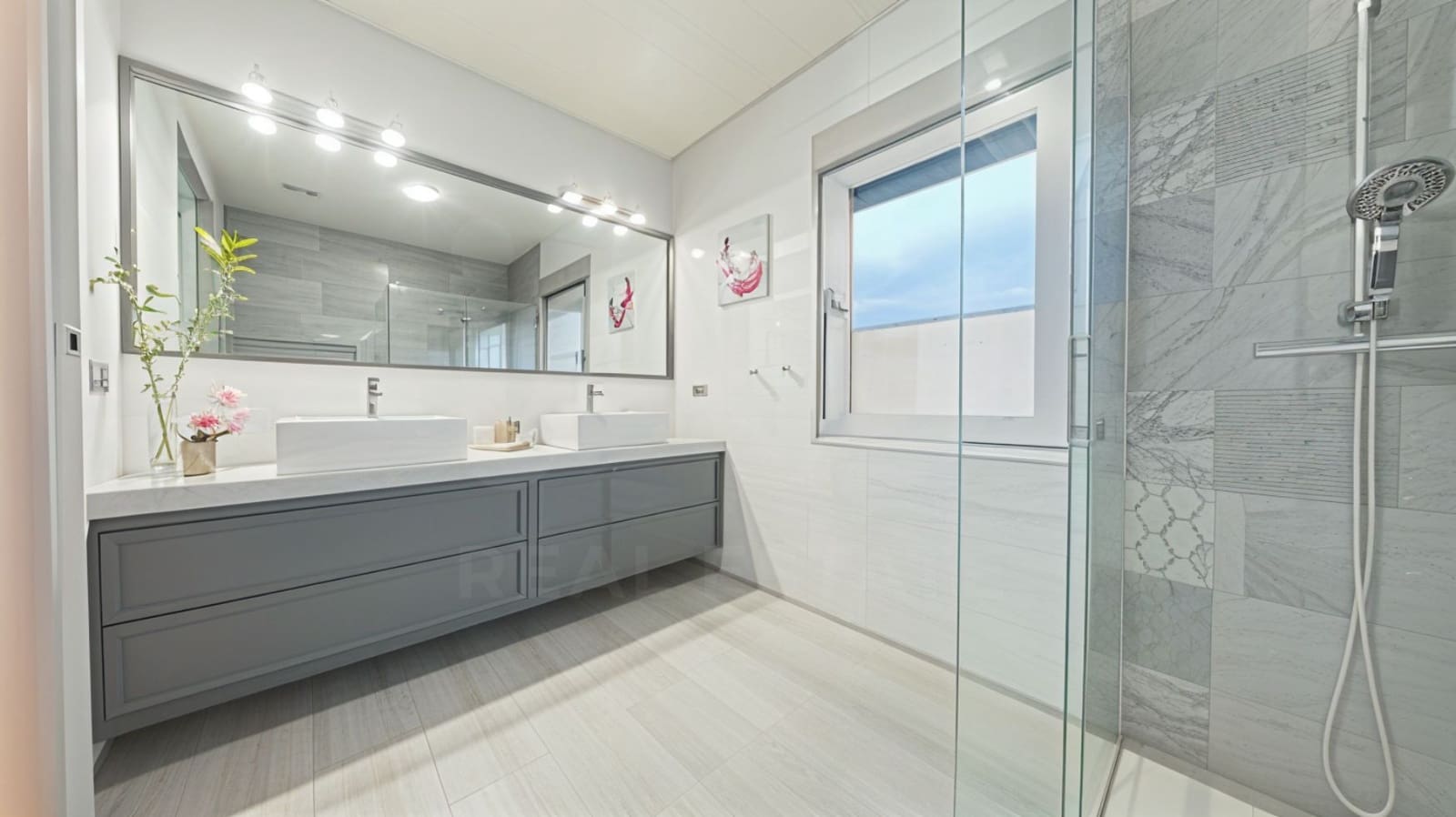 3 chambre Maison de Ville à vendre à Cadix ville avec piscine garage - 350 000 € (Ref: 9993589)