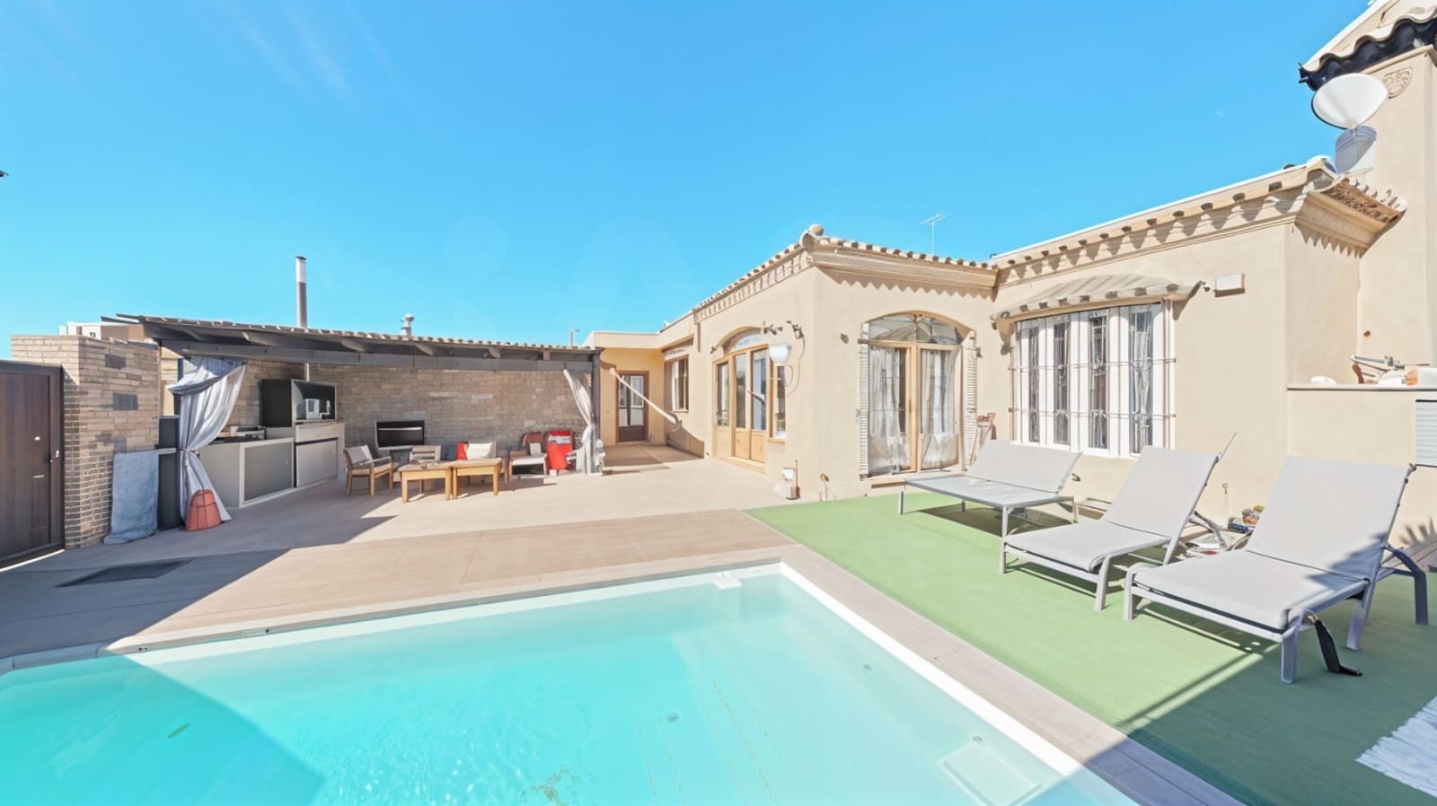3 chambre Maison de Ville à vendre à Cadix ville avec piscine garage - 350 000 € (Ref: 9993589)