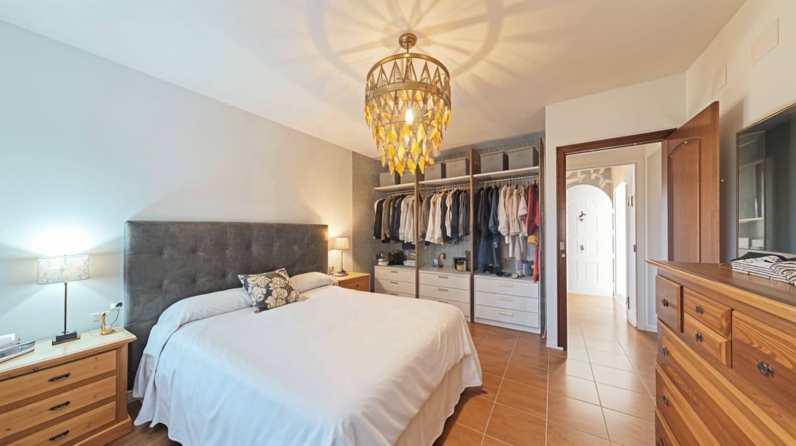 3 chambre Maison de Ville à vendre à Cadix ville avec piscine garage - 350 000 € (Ref: 9993589)