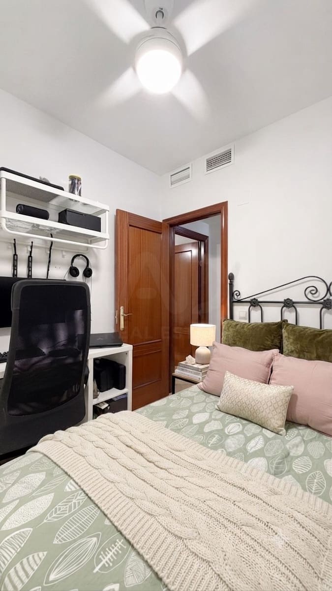 2 Zimmer Apartment zu verkaufen in Malaga Stadt - 259.990 € (Ref: 9993591)