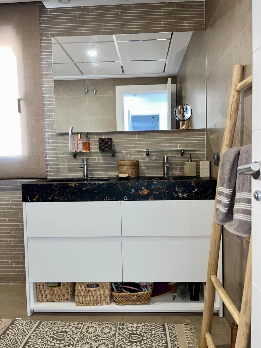 5 sypialnia Dom szeregowy na sprzedaż w Miasto Almeria z basenem garażem - 855 000 € (Ref: 9993592)