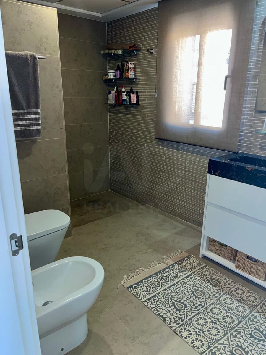 5 sypialnia Dom szeregowy na sprzedaż w Miasto Almeria z basenem garażem - 855 000 € (Ref: 9993592)