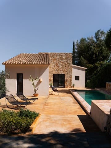 Casa de 3 habitaciones en El Montgó, Dénia en venta con piscina - 947.000 € (Ref: 9993593)