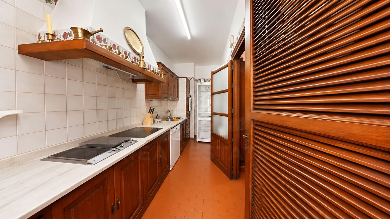 4 soveværelse Lejlighed til salg i Cordoba by med garage - € 700.000 (Ref: 9993594)