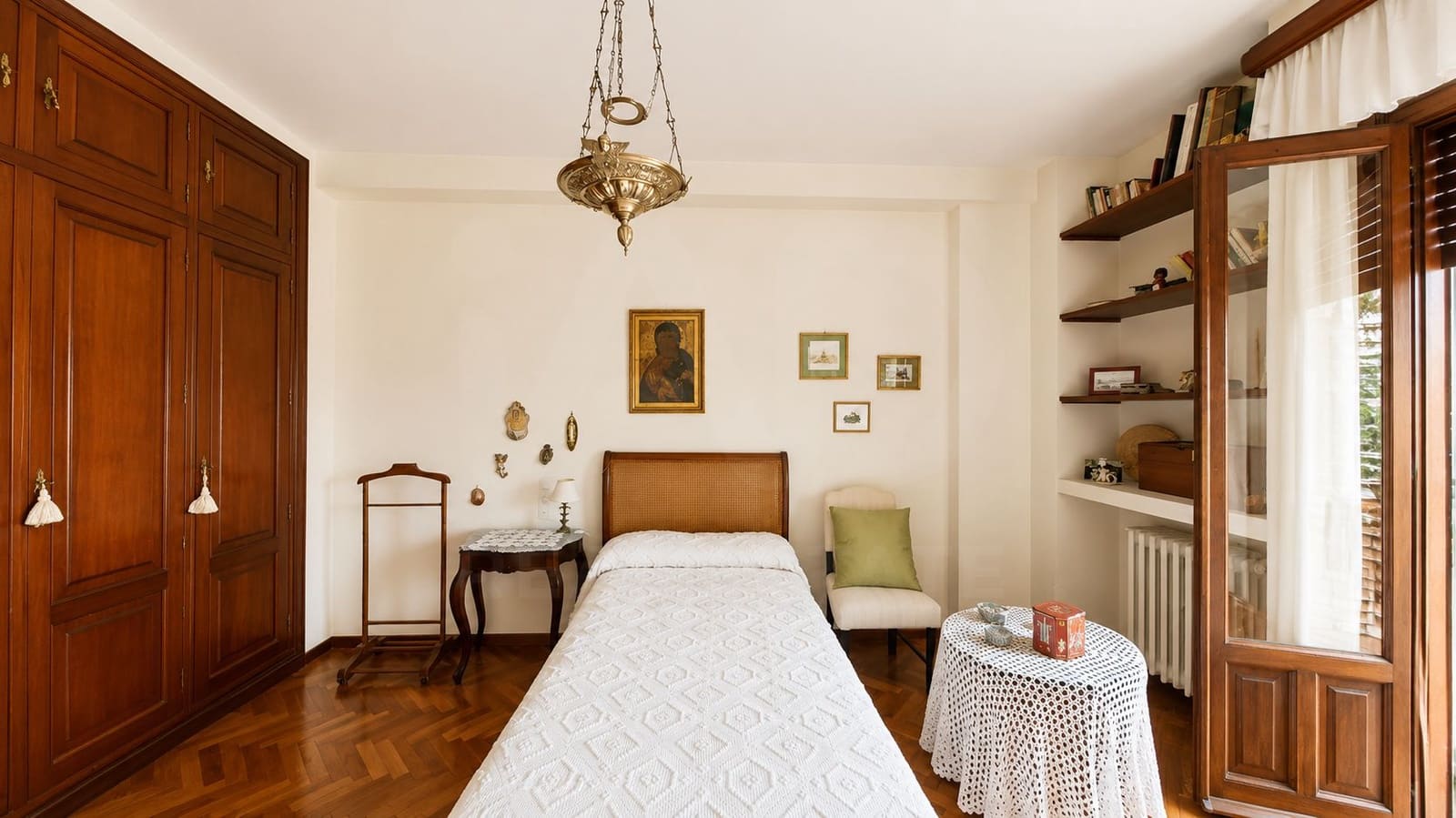 4 soveværelse Lejlighed til salg i Cordoba by med garage - € 700.000 (Ref: 9993594)