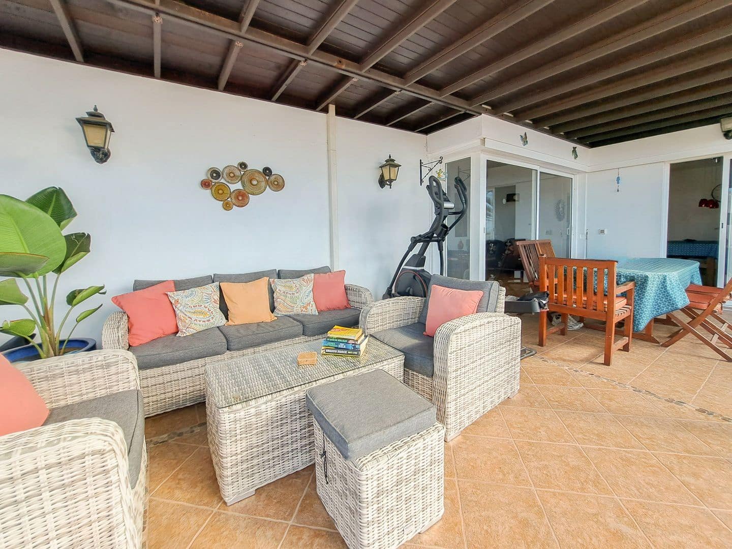 3 slaapkamer Huis te koop in Playa Blanca met zwembad garage - € 625.000 (Ref: 9993596)