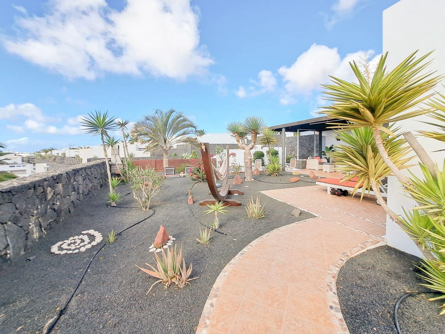 3 slaapkamer Huis te koop in Playa Blanca met zwembad garage - € 625.000 (Ref: 9993596)