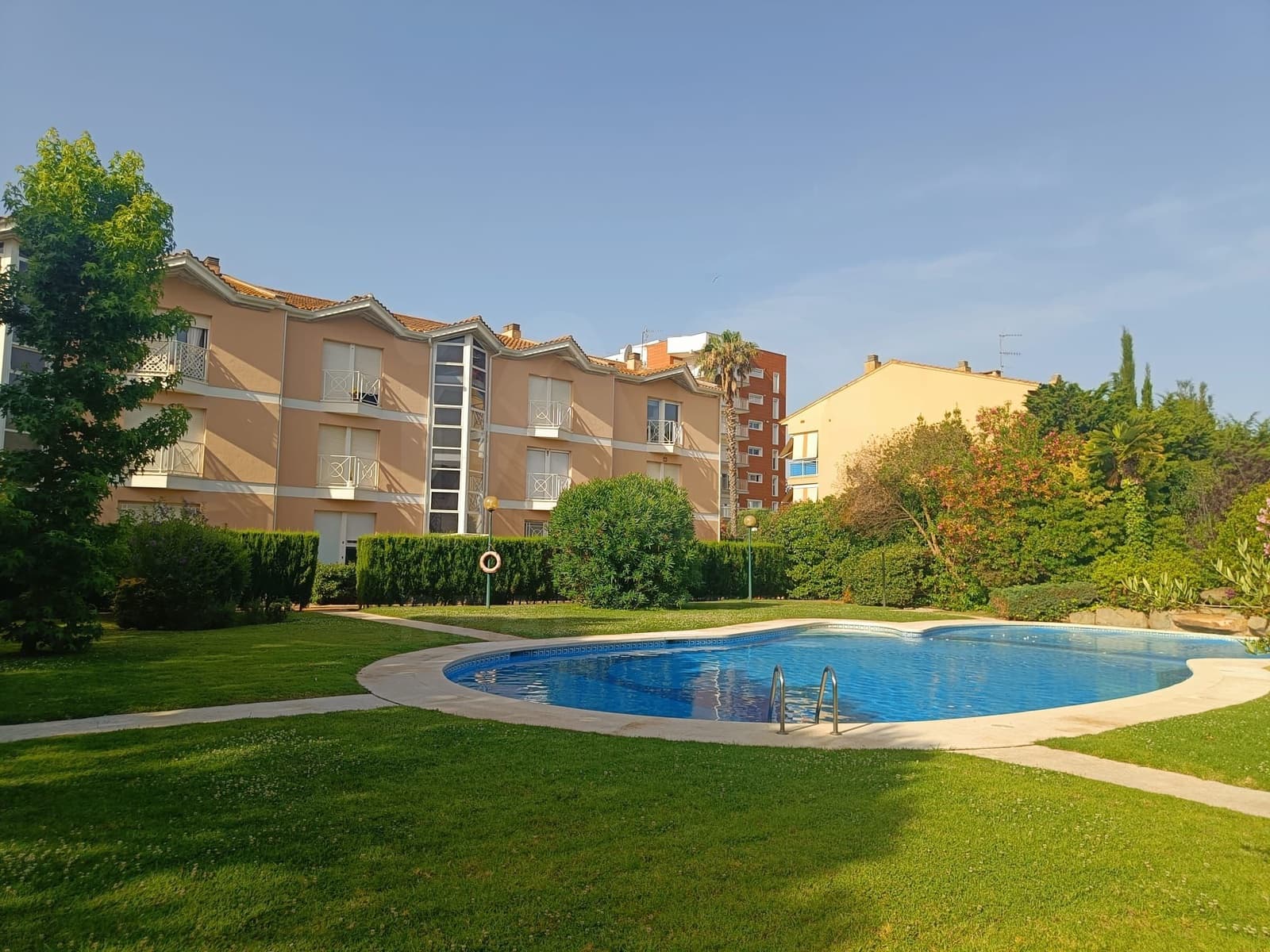 3 soveværelse Lejlighed til salg i Platja d'Aro med swimmingpool garage - € 395.000 (Ref: 9993597)