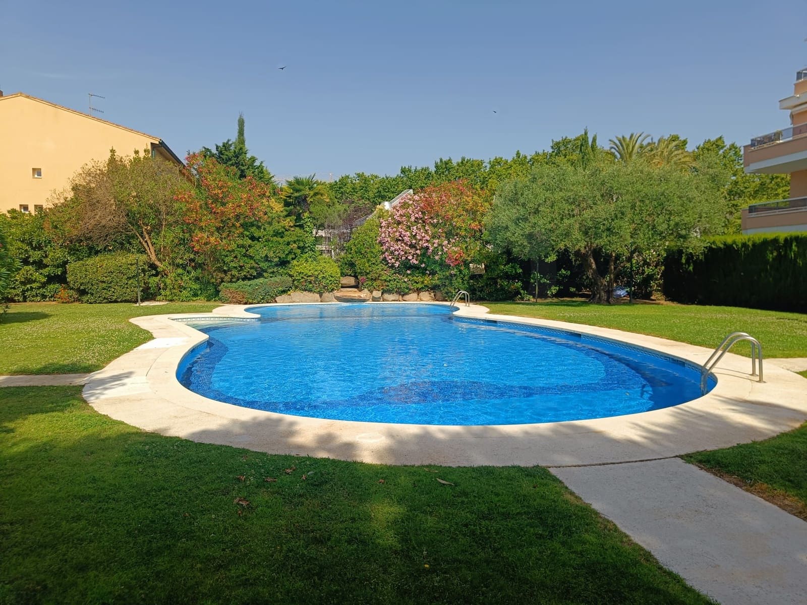 3 soveværelse Lejlighed til salg i Platja d'Aro med swimmingpool garage - € 395.000 (Ref: 9993597)