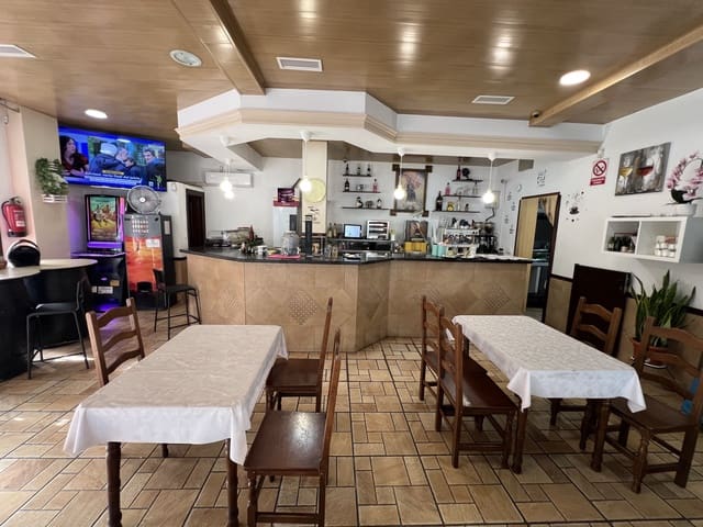 Local Comercial en Huelva ciudad en venta - 275.000 € (Ref: 9993599)
