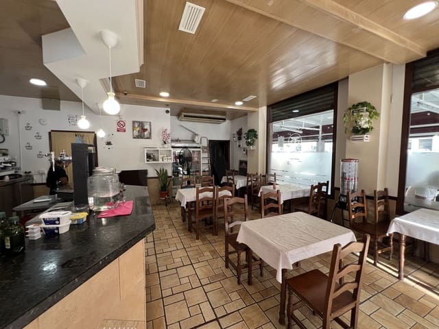 Local Comercial en Huelva ciudad en venta - 275.000 € (Ref: 9993599)