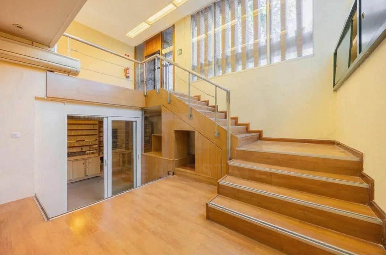 Comercial para venda em Madrid cidade - 1 200 000 € (Ref: 9993646)