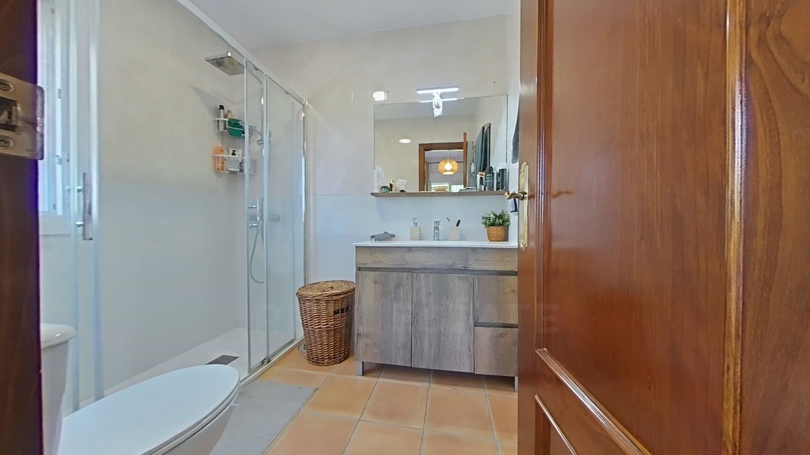 Casa de 3 habitaciones en Cádiz ciudad en venta con piscina garaje - 590.000 € (Ref: 9993714)