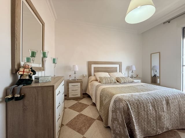 4 Zimmer Apartment zu verkaufen in Huelva Stadt - 136.000 € (Ref: 9993715)