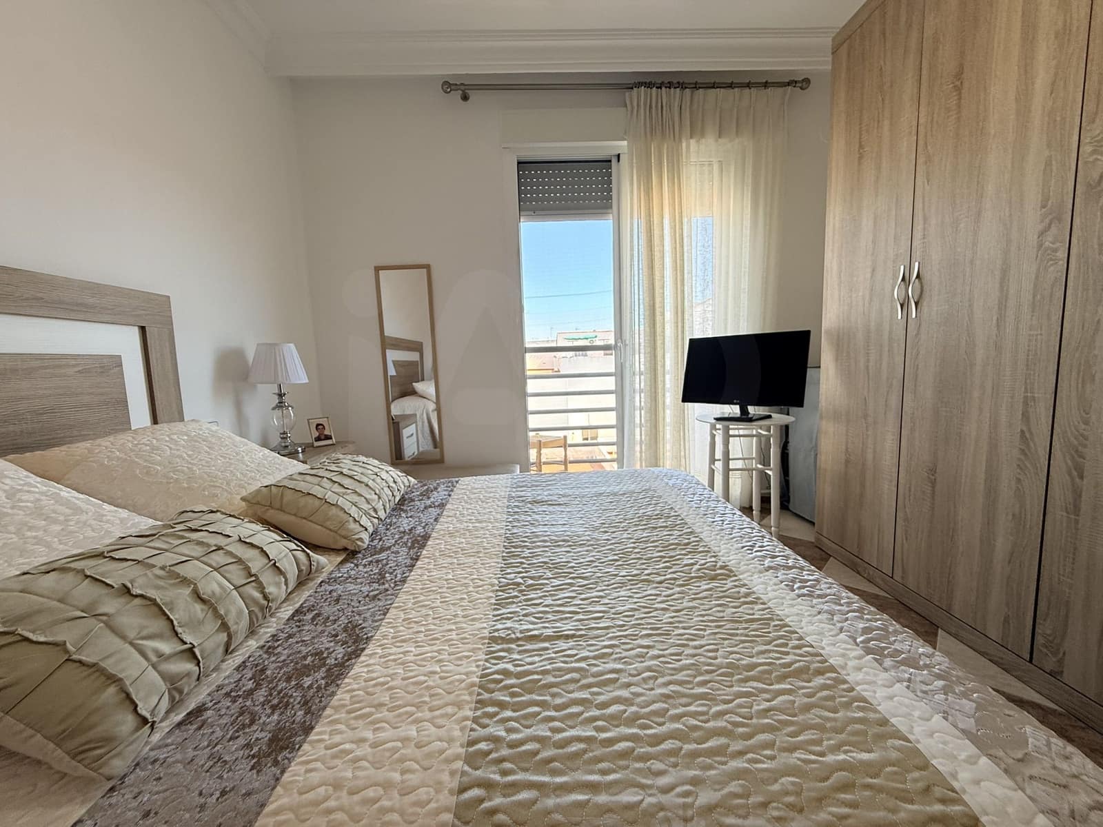 4 makuuhuone Huoneisto myytävänä paikassa Huelva kaupunki - 136 000 € (Ref: 9993715)