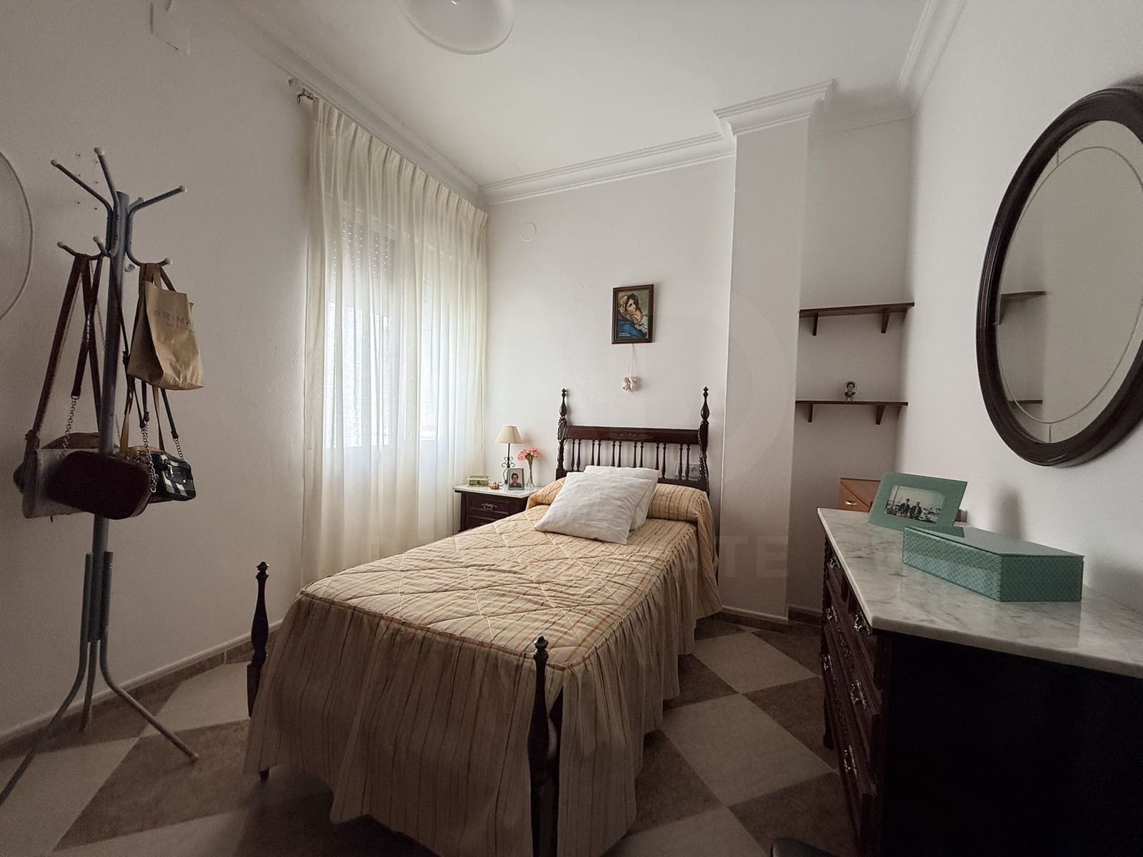 4 makuuhuone Huoneisto myytävänä paikassa Huelva kaupunki - 136 000 € (Ref: 9993715)