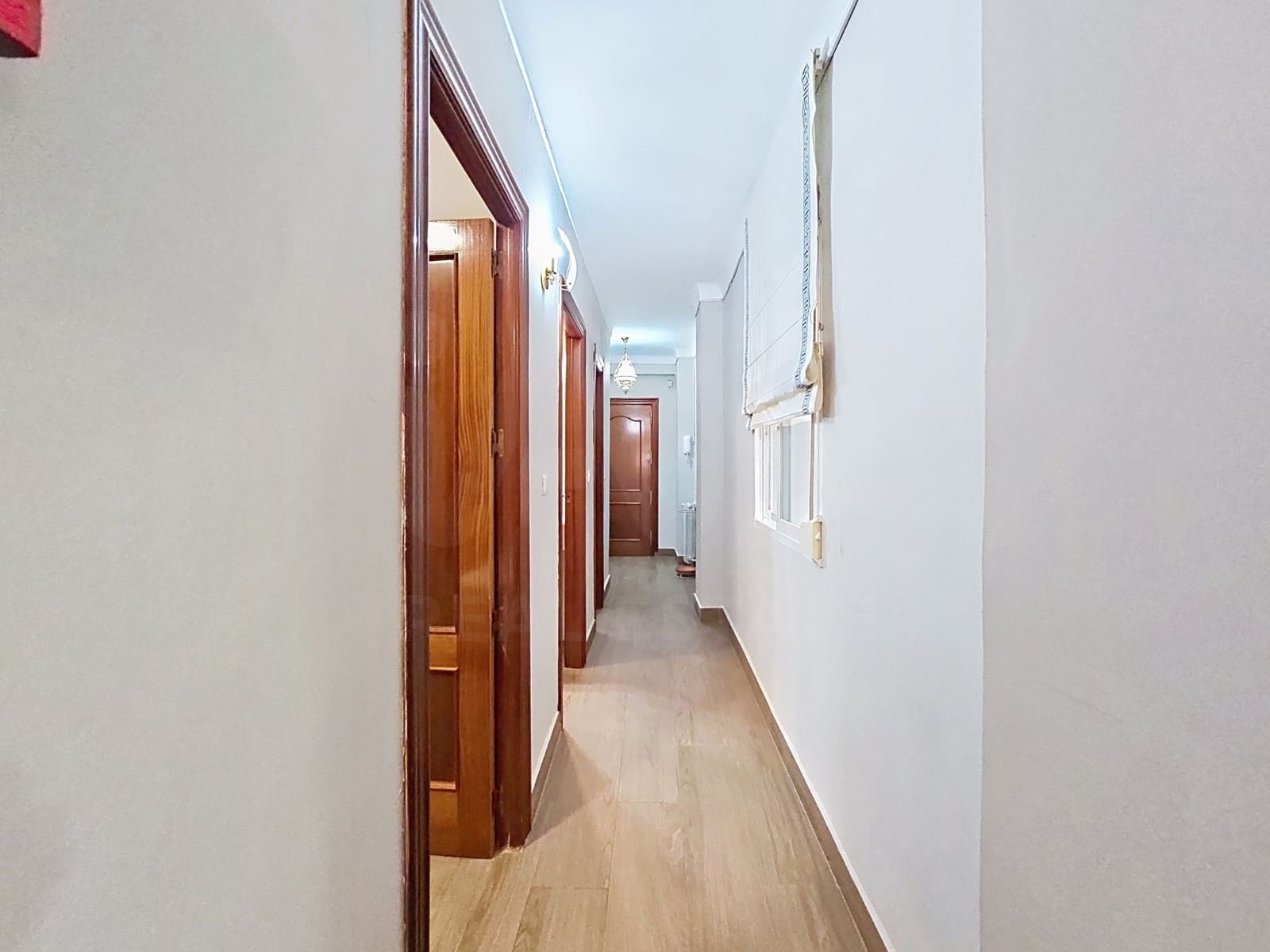 Apartamento de 4 habitaciones en Granada ciudad en venta - 330.000 € (Ref: 9993717)