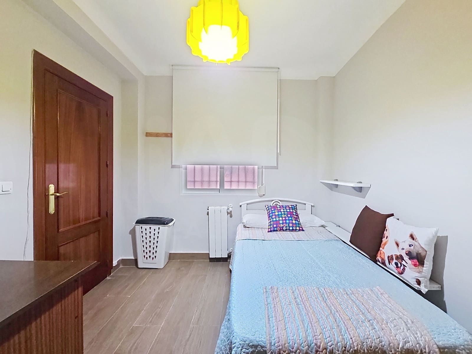 Apartamento de 4 habitaciones en Granada ciudad en venta - 330.000 € (Ref: 9993717)