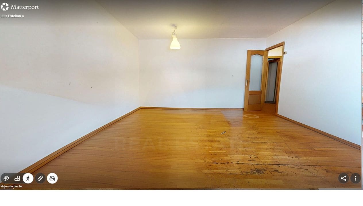 3 soveværelse Lejlighed til salg i Madrid by med garage - € 690.000 (Ref: 9993718)