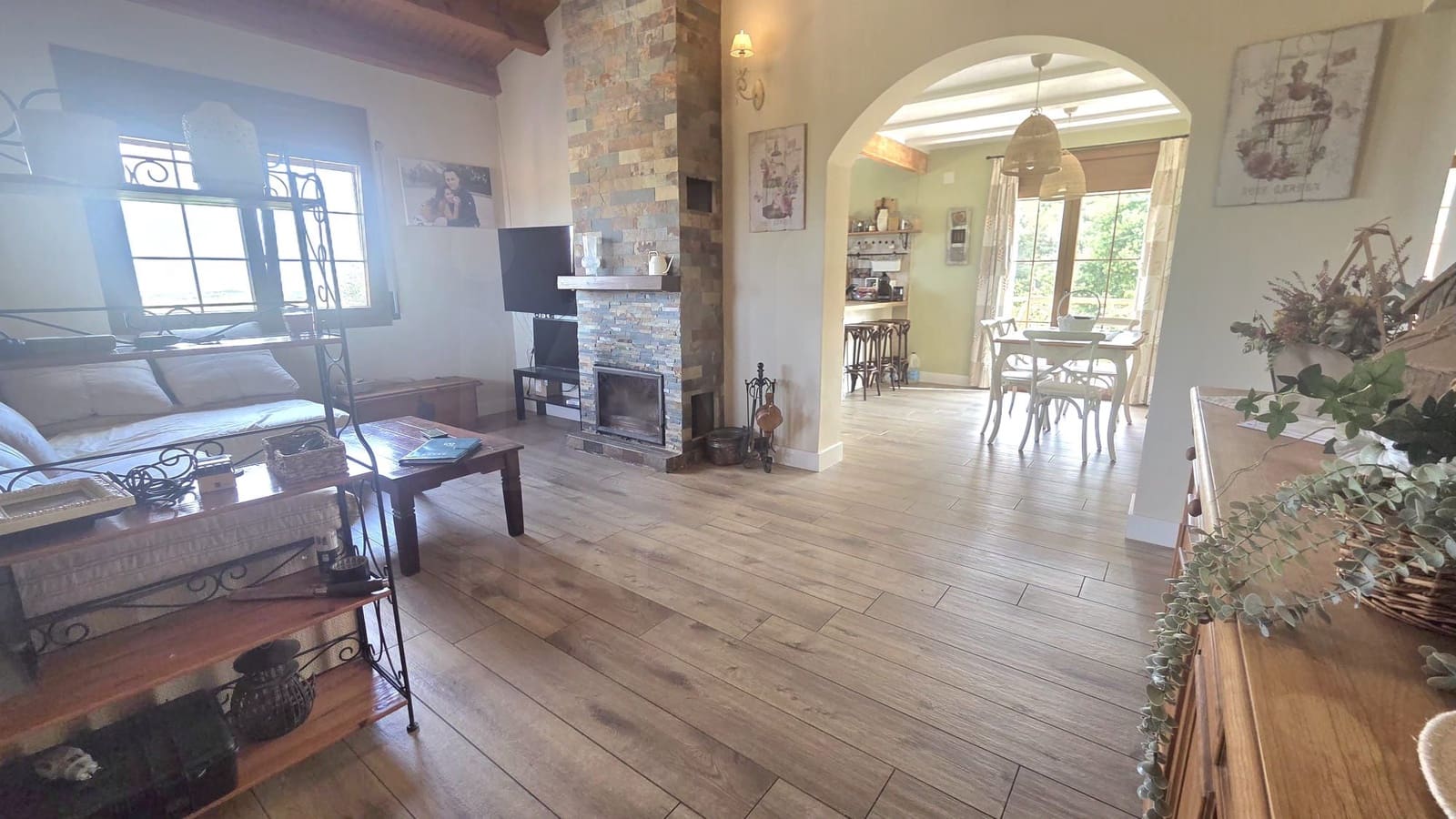 3 Zimmer Villa zu verkaufen in Castellet i la Gornal - 359.900 € (Ref: 9993719)