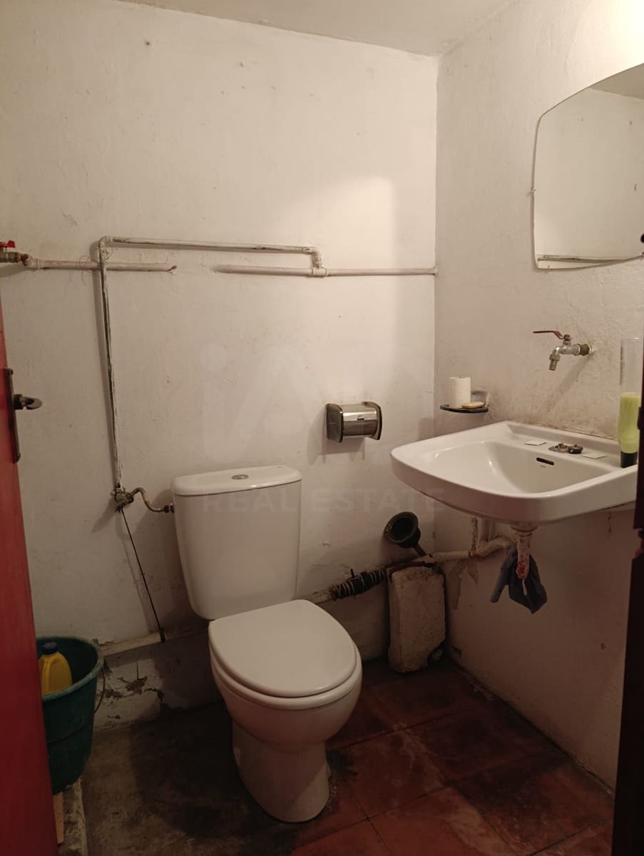 Garage till salu i Zaragoza stad - 95 000 € (Ref: 9993720)