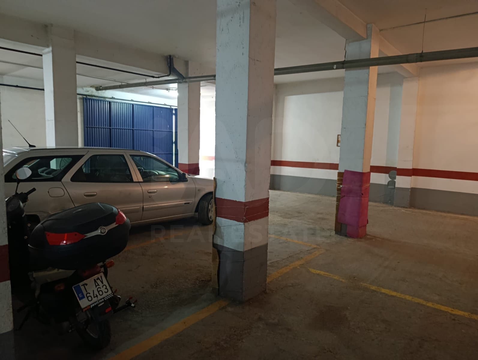 Garage till salu i Zaragoza stad - 95 000 € (Ref: 9993720)