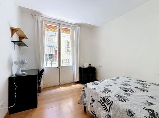 2 Zimmer Apartment zu verkaufen in El Raval, Barcelona Stadt - 215.000 € (Ref: 9993722)