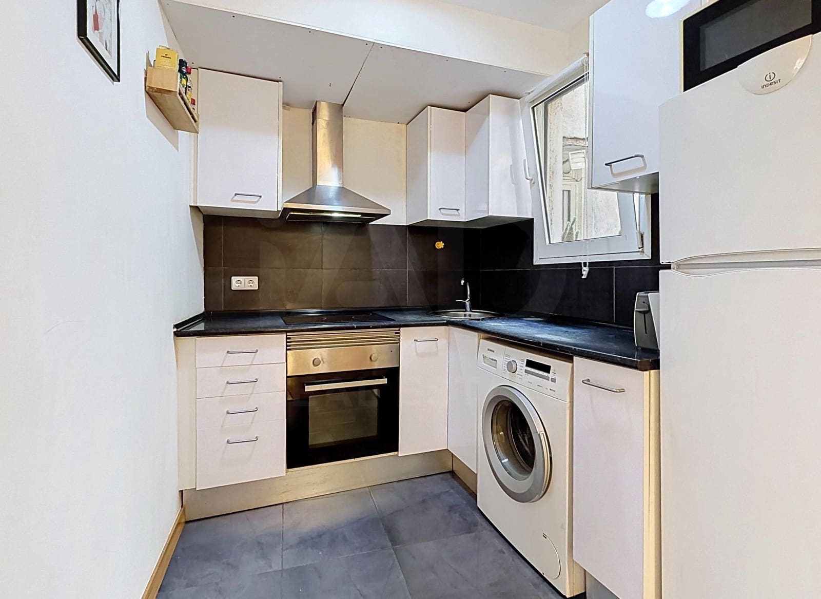 2 Zimmer Apartment zu verkaufen in Barcelona Stadt - 215.000 € (Ref: 9993722)