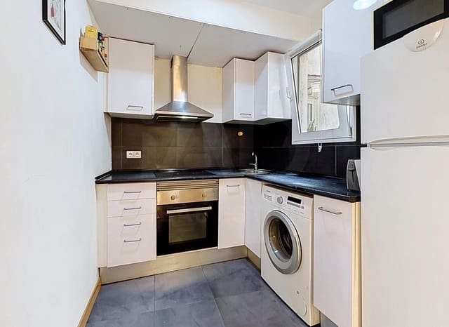 2 Zimmer Apartment zu verkaufen in El Raval, Barcelona Stadt - 215.000 € (Ref: 9993722)