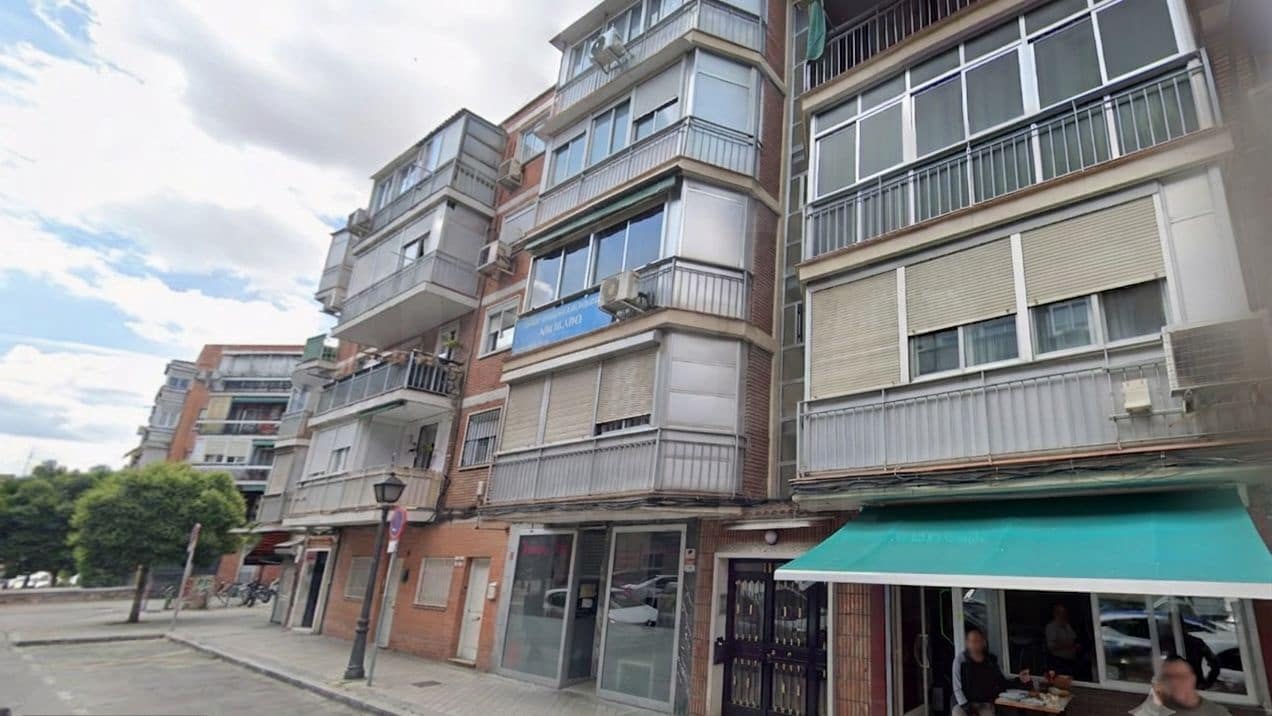 3 sovrum Lägenhet till salu i Madrid stad - 210 000 € (Ref: 9993723)