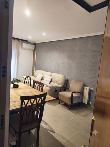 Apartamento de 3 habitaciones en Casco Histórico de Vallecas, Madrid ciudad en venta - 210.000 € (Ref: 9993723)