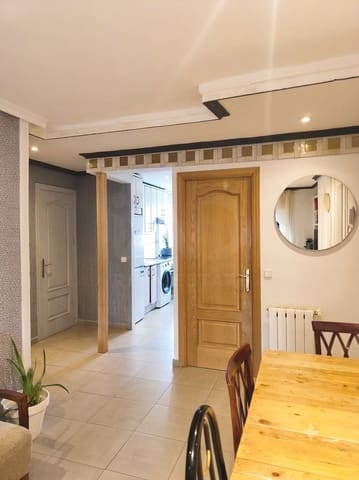 Apartamento de 3 habitaciones en Casco Histórico de Vallecas, Madrid ciudad en venta - 210.000 € (Ref: 9993723)