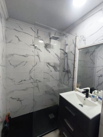 Apartamento de 3 habitaciones en Casco Histórico de Vallecas, Madrid ciudad en venta - 210.000 € (Ref: 9993723)