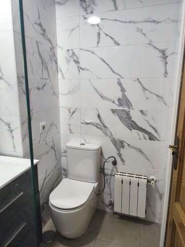 Apartamento de 3 habitaciones en Casco Histórico de Vallecas, Madrid ciudad en venta - 210.000 € (Ref: 9993723)
