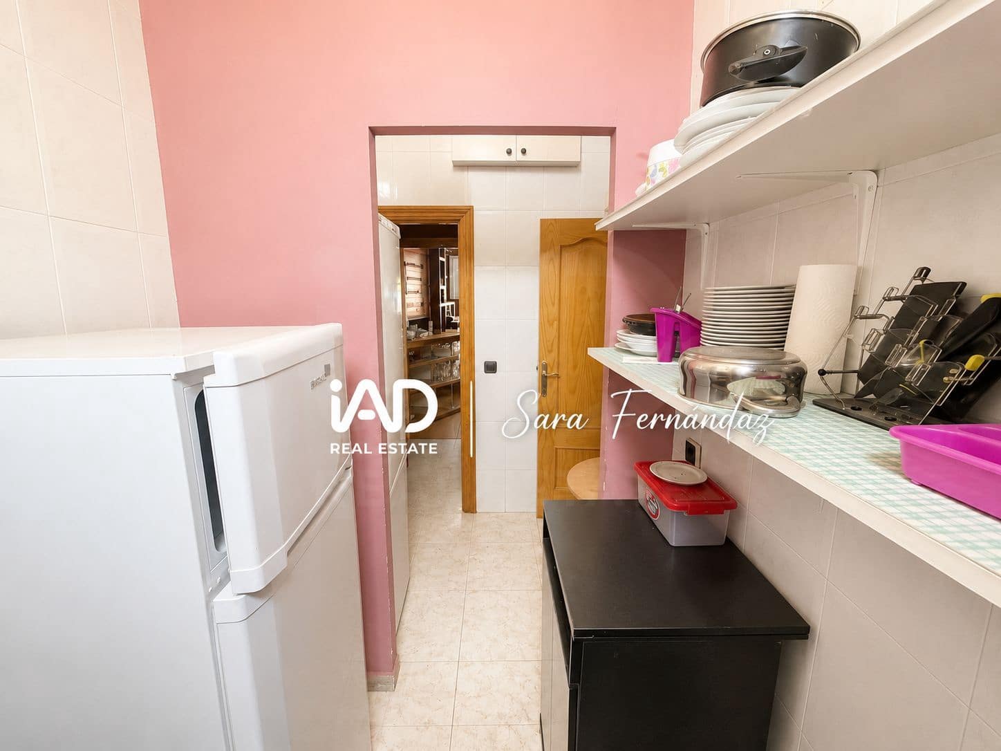 Kommersiell til salgs i Leon by - € 43 000 (Ref: 9993725)