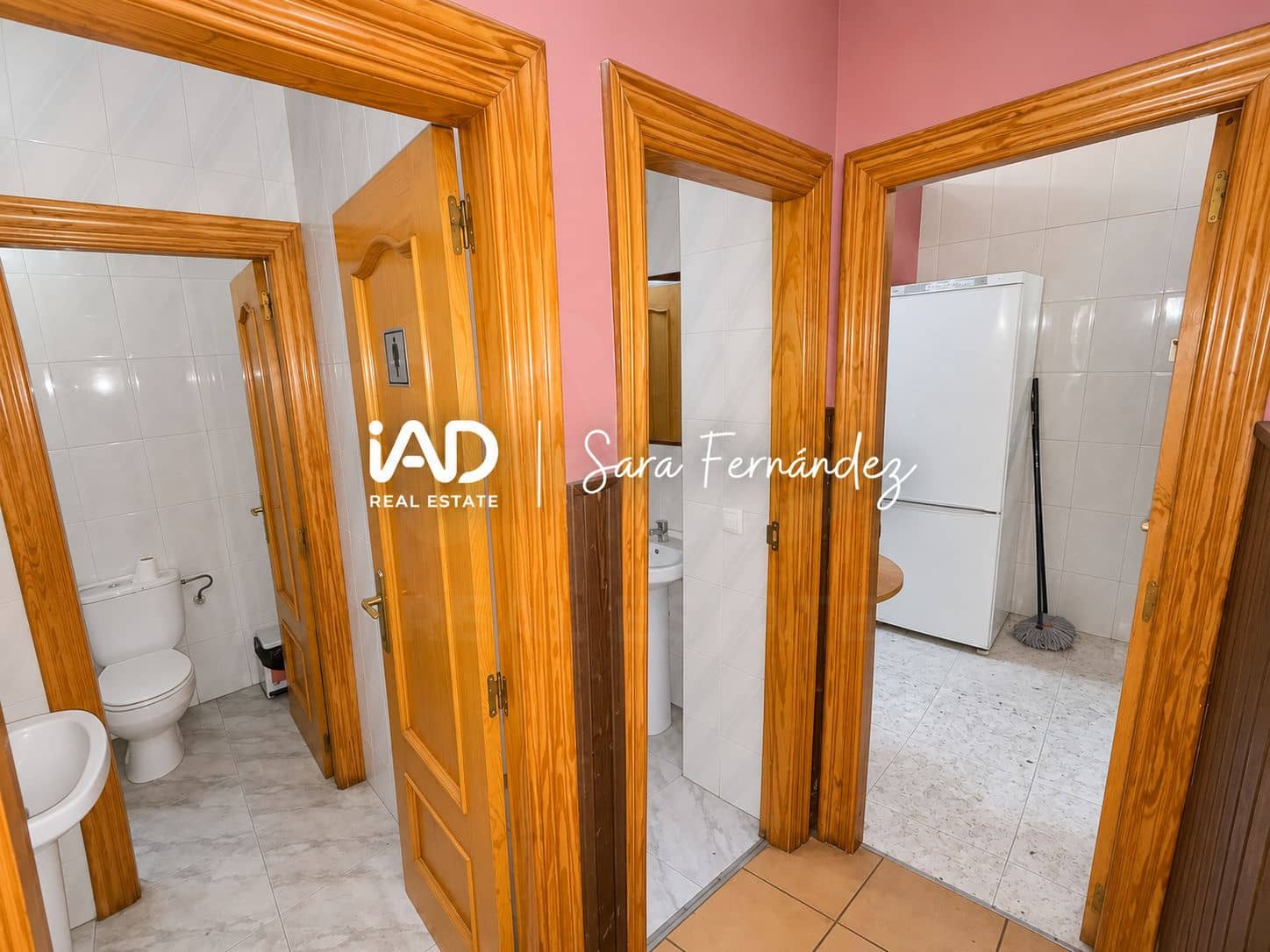 Kommersiell til salgs i Leon by - € 43 000 (Ref: 9993725)