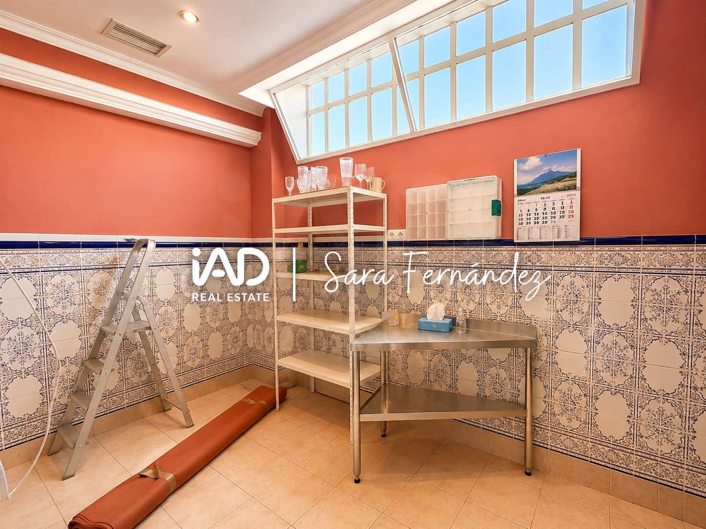 Kommersiell til salgs i Leon by - € 43 000 (Ref: 9993725)