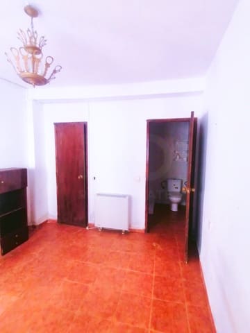5 bedroom Townhouse for sale in Toledo city - € 37,000 (Ref: 9993726)