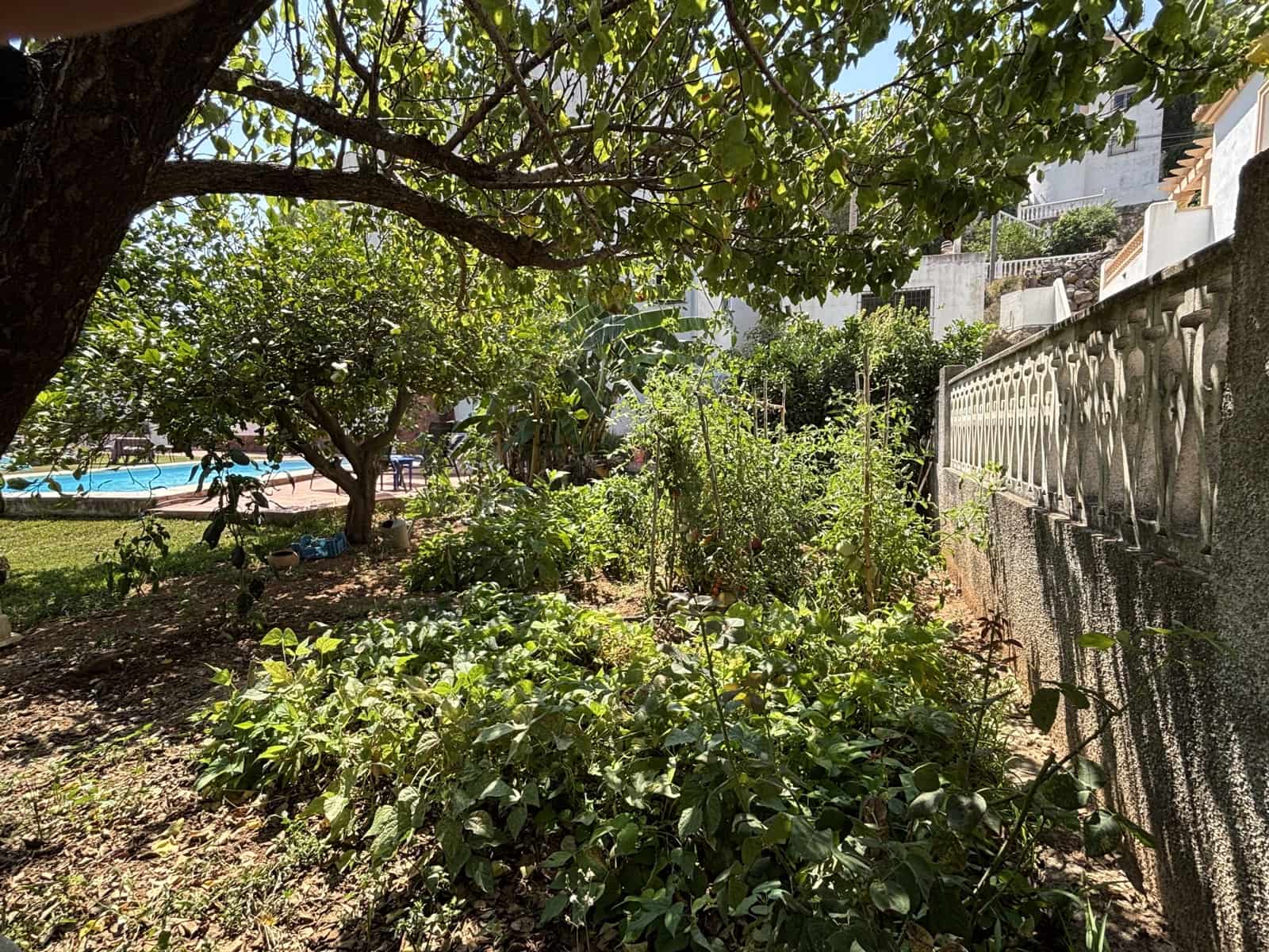 5 bedroom Townhouse for sale in La Font d'En Carros with pool - € 532,000 (Ref: 9994677)