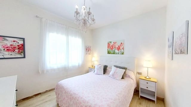 4 soverom Hus til salgs i Tarragona by - € 295 000 (Ref: 9994678)