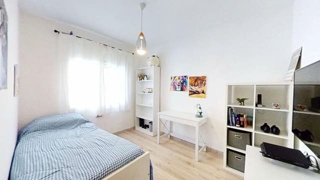 4 soverom Hus til salgs i Tarragona by - € 295 000 (Ref: 9994678)
