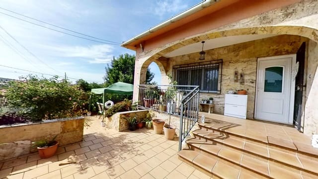 4 soverom Hus til salgs i Tarragona by - € 295 000 (Ref: 9994678)