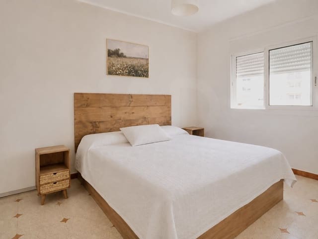 Apartamento de 2 habitaciones en Sant Pere i Sant Pau, Tarragona ciudad en venta - 128.000 € (Ref: 9994702)