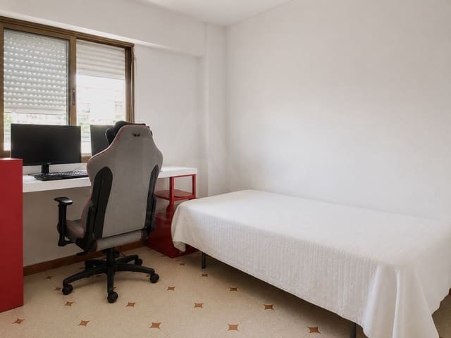 Apartamento de 2 habitaciones en Sant Pere i Sant Pau, Tarragona ciudad en venta - 128.000 € (Ref: 9994702)