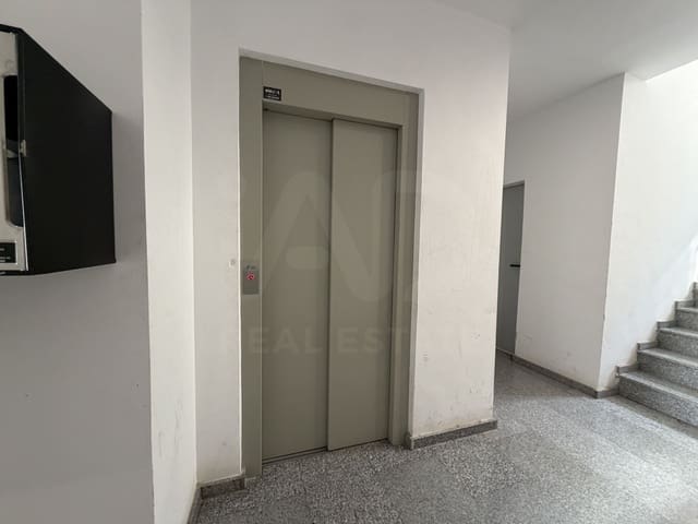 3 sovrum Lägenhet till salu i Lleida stad med garage - 130 000 € (Ref: 9994703)