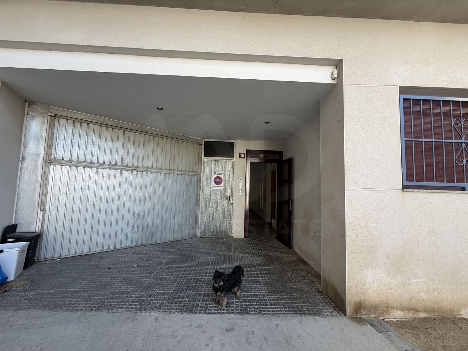 3 bedroom Apartment for sale in Lleida city with garage - € 130,000 (Ref: 9994703)