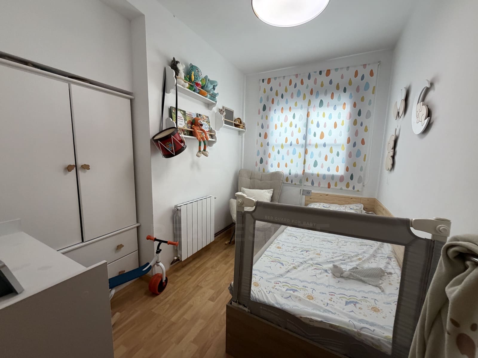 3 bedroom Apartment for sale in Lleida city with garage - € 130,000 (Ref: 9994703)