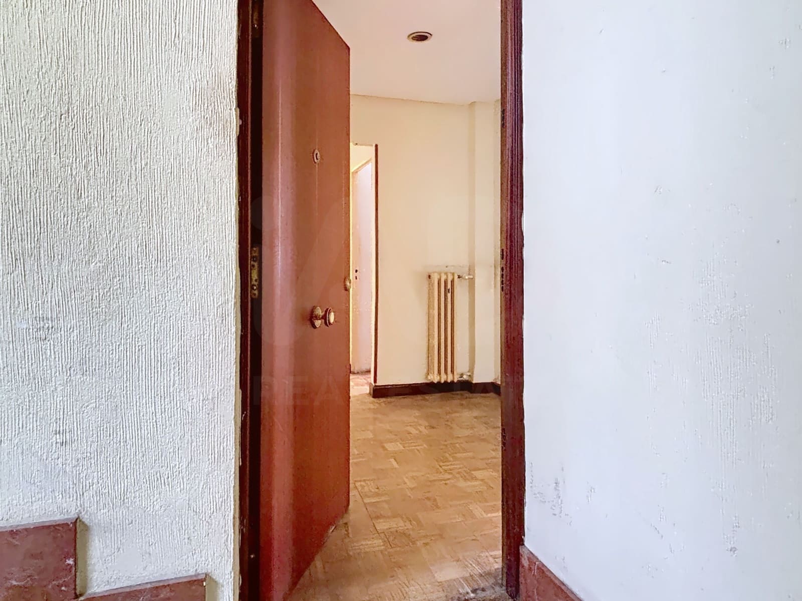 4 slaapkamer Appartement te koop in Leon stad - € 199.000 (Ref: 9994704)